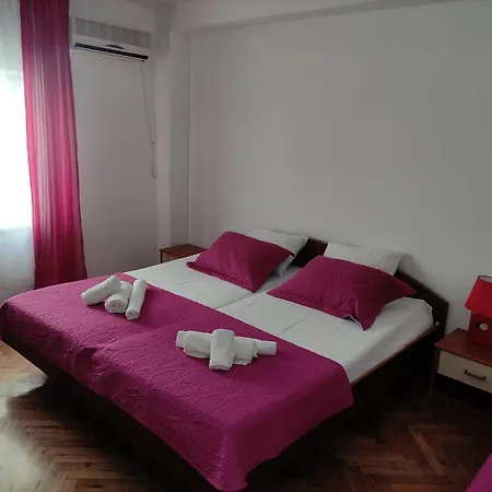 Apartmani More Petrovac Exterior photo