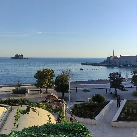 Apartmani More Petrovac Exterior photo