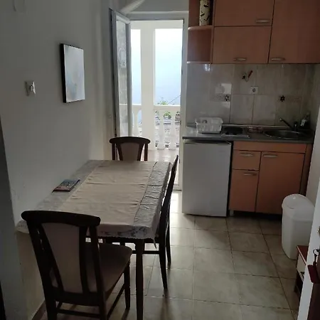 Apartmani More Petrovac Exterior photo